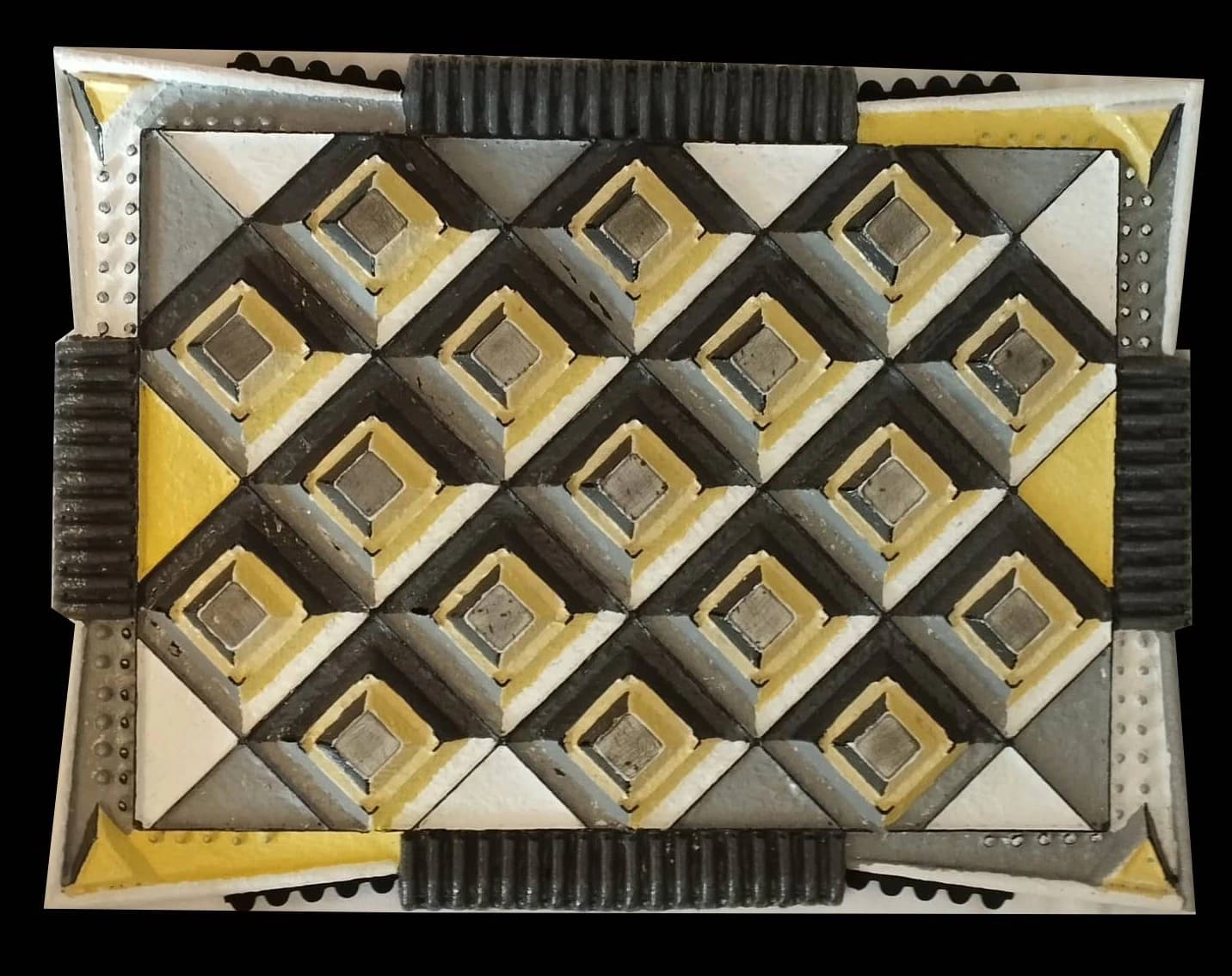 Composition au moule à gateau — technique mixte 40x60 cm — Pierre Arnould (2020)